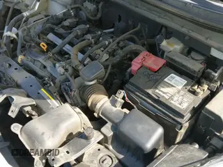 ✅ 2019 Nissan Kicks S • VIN: 3N1CP5CU3KL525857 • Lot: 43394925. Wystawiony na IAAI z przebiegiem 65 935 mil. Bezpłatny archiwum sprzedaży aukcyjnych z USA i szczegółowy raport historii pojazdu na DreamBid. Zdjęcie 19.