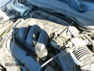 ✅ 2001 Ford Taurus SE • VIN: 1FAFP58S01A189498 • Lot: 43041071. Wystawiony na IAAI z przebiegiem 130 260 mil. Bezpłatny archiwum sprzedaży aukcyjnych z USA i szczegółowy raport historii pojazdu na DreamBid. Zdjęcie 14.