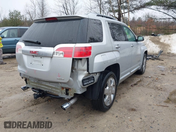 ✅ 2014 GMC Terrain Denali • VIN: 2GKFLZE36E6317549 • Lot: 44596067. Wystawiony na IAAI z przebiegiem 81 732 mil. Bezpłatny archiwum sprzedaży aukcyjnych z USA i szczegółowy raport historii pojazdu na DreamBid. Zdjęcie 4.