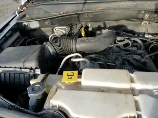 ✅ 2011 Jeep Liberty Renegade • VIN: 1J4PN3GK9BW523407 • Лот: 86880564. Опубликован ранее на Copart с пробегом 131 790 миль. Бесплатный доступ к архиву аукционных продаж из США и подробный отчёт об истории автомобиля на DreamBid. Изображение 14.