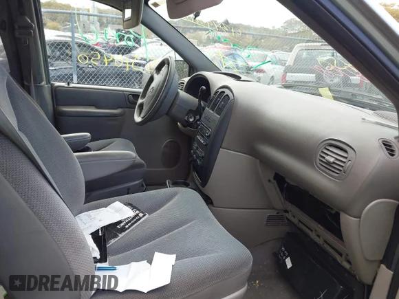 ✅ 2003 Dodge Grand Caravan SE • VIN: 1D4GP24R83B295049 • Lot: 43492873. Wystawiony na IAAI z przebiegiem Nie podano. Bezpłatny archiwum sprzedaży aukcyjnych z USA i szczegółowy raport historii pojazdu na DreamBid. Zdjęcie 5.