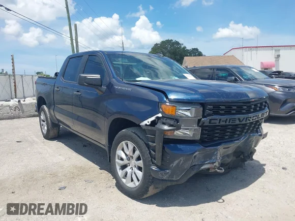 ✅ 2022 Chevrolet Silverado 1500 Custom • VIN: 3GCPWBEK8NG156535 • Lot: 45182037. Wystawiony na IAAI z przebiegiem 68 063 mil. Bezpłatny archiwum sprzedaży aukcyjnych z USA i szczegółowy raport historii pojazdu na DreamBid. Zdjęcie 1.