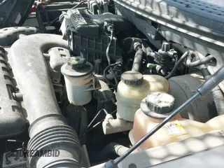 ✅ 2004 Ford F-150 XLT • VIN: 1FTPW14504KD59559 • Лот: 42946697. Опубликован ранее на IAAI с пробегом 196 725 миль. Бесплатный доступ к архиву аукционных продаж из США и подробный отчёт об истории автомобиля на DreamBid. Изображение 12.