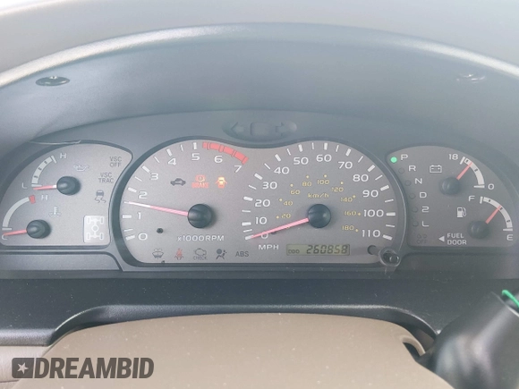 ✅ 2003 Toyota Sequoia Limited • VIN: 5TDBT48A53S203553 • Lot: 44945156. Wystawiony na IAAI z przebiegiem 260 858 mil. Bezpłatny archiwum sprzedaży aukcyjnych z USA i szczegółowy raport historii pojazdu na DreamBid. Zdjęcie 7.