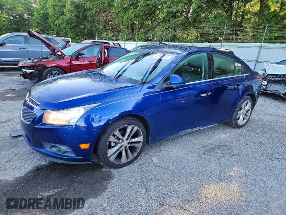 ✅ 2012 Chevrolet Cruze LTZ • VIN: 1G1PH5SC6C7133510 • Lot: 52208946. Wystawiony na Copart z przebiegiem 235 648 mil. Bezpłatny archiwum sprzedaży aukcyjnych z USA i szczegółowy raport historii pojazdu na DreamBid. Zdjęcie 1.
