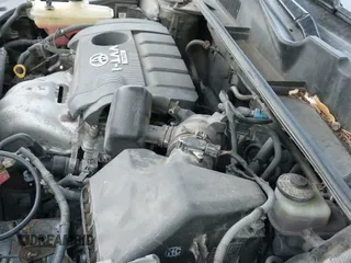 ✅ 2010 Toyota RAV4 • VIN: 2T3ZF4DV2AW029211 • Lot: 43755403. Listed on IAAI with 172,386 mi. Free auction sales archive from the USA and detailed vehicle history report at DreamBid. Image 14.