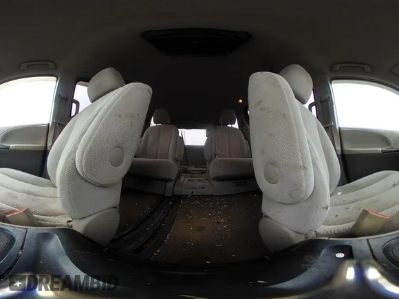 ✅ 2012 Toyota Sienna LE • VIN: 5TDKK3DC4CS188581 • Лот: 45040106. Опубликован ранее на IAAI с пробегом 214 924 миль. Бесплатный доступ к архиву аукционных продаж из США и подробный отчёт об истории автомобиля на DreamBid. Изображение 22.
