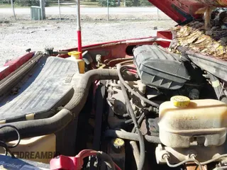 ✅ 2001 Dodge 2500 • VIN: 3B7KF23Z61G768169 • Lot: 43609427. Wystawiony na IAAI z przebiegiem 143 024 mil. Bezpłatny archiwum sprzedaży aukcyjnych z USA i szczegółowy raport historii pojazdu na DreamBid. Zdjęcie 12.