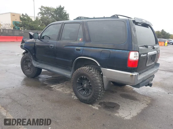 ✅ 2002 Toyota 4Runner SR5 • VIN: JT3GN86R520233190 • Лот: 44058182. Опубліковано раніше на IAAI з пробігом 214 217 миль. Безкоштовний доступ до архіву аукціонних продажів зі США та докладний звіт про історію автомобіля на DreamBid. Зображення 3.