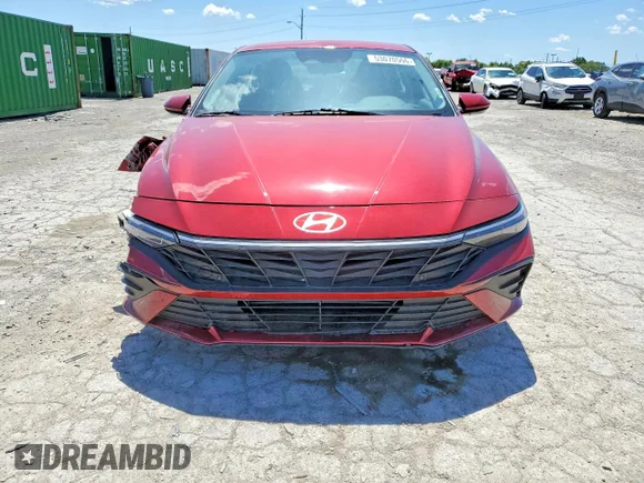 ✅ 2024 Hyundai Elantra SEL • VIN: KMHLM4DG1RU708453 • Lot: 53070506. Wystawiony na Copart z przebiegiem 26 090 mil. Bezpłatny archiwum sprzedaży aukcyjnych z USA i szczegółowy raport historii pojazdu na DreamBid. Zdjęcie 5.
