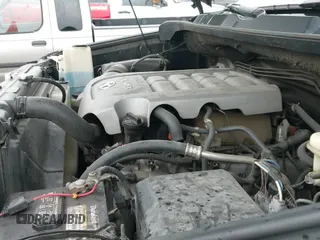 ✅ 2010 Toyota Tundra • VIN: 5TFDW5F18AX152579 • Lot: 42286520. Listed on IAAI with 229,911 mi. Free auction sales archive from the USA and detailed vehicle history report at DreamBid. Image 19.