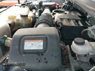 ✅ 2019 Ford F-150 XL • VIN: 1FTFW1E10KFC64819 • Lot: 42451983. Wystawiony na IAAI z przebiegiem 111 719 mil. Bezpłatny archiwum sprzedaży aukcyjnych z USA i szczegółowy raport historii pojazdu na DreamBid. Zdjęcie 19.