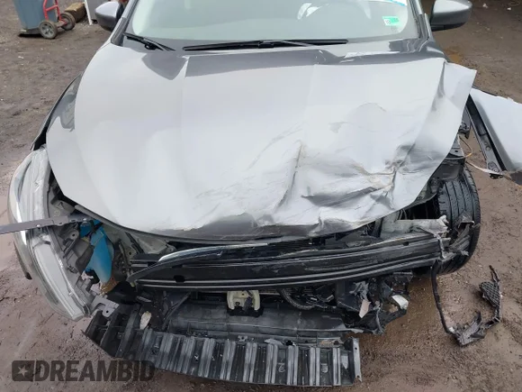 ✅ 2019 Nissan Sentra SV • VIN: 3N1AB7AP0KL604031 • Lot: 44407854. Wystawiony na IAAI z przebiegiem 76 882 mil. Bezpłatny archiwum sprzedaży aukcyjnych z USA i szczegółowy raport historii pojazdu na DreamBid. Zdjęcie 10.