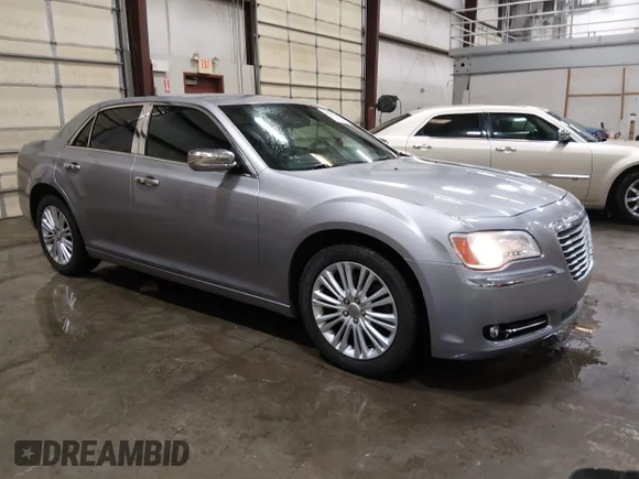 ✅ 2014 Chrysler 300 • VIN: 2C3CCARG4EH352726 • Lot: 45227580. Listed on IAAI with 108,363 mi. Free auction sales archive from the USA and detailed vehicle history report at DreamBid. Image 1.