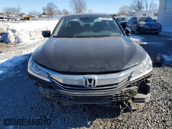 ✅ 2017 Honda Accord EX-L • VIN: 1HGCR3F0XHA002499 • Lot: 75836005. Listed on Copart with 182,258 mi. Free auction sales archive from the USA and detailed vehicle history report at DreamBid. Image 5.
