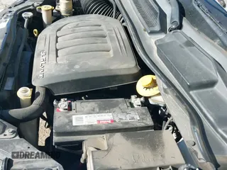 ✅ 2017 Dodge Grand Caravan GT • VIN: 2C4RDGEG2HR792048 • Lot: 43610651. Wystawiony na IAAI z przebiegiem 176 776 mil. Bezpłatny archiwum sprzedaży aukcyjnych z USA i szczegółowy raport historii pojazdu na DreamBid. Zdjęcie 19.