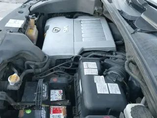 ✅ 2007 Lexus RX 350 • VIN: JTJGK31UX70006360 • Лот: 43752459. Опубликован ранее на IAAI с пробегом 235 812 миль. Бесплатный доступ к архиву аукционных продаж из США и подробный отчёт об истории автомобиля на DreamBid. Изображение 19.