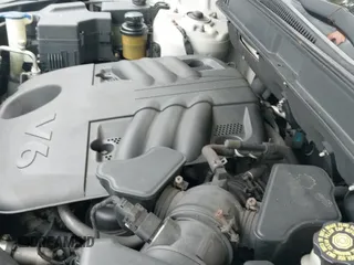 ✅ 2008 Hyundai Veracruz GLS • VIN: KM8NU73C28U074688 • Lot: 41980498. Listed on IAAI with 204,848 mi. Free auction sales archive from the USA and detailed vehicle history report at DreamBid. Image 12.