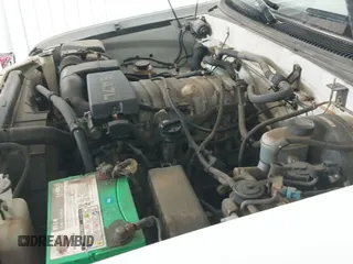 ✅ 2000 Toyota Tundra Limited • VIN: 5TBBT4818YS107240 • Lot: 43289446. Wystawiony na IAAI z przebiegiem 227 627 mil. Bezpłatny archiwum sprzedaży aukcyjnych z USA i szczegółowy raport historii pojazdu na DreamBid. Zdjęcie 12.