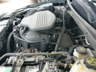 ✅ 2020 Chevrolet Blazer LT • VIN: 3GNKBHRS6LS629000 • Lot: 42481181. Listed on IAAI with 190,556 mi. Free auction sales archive from the USA and detailed vehicle history report at DreamBid. Image 19.