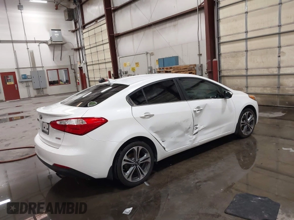 ✅ 2014 Kia Forte EX • VIN: KNAFX4A87E5236802 • Lot: 43312559. Wystawiony na IAAI z przebiegiem 75 649 mil. Bezpłatny archiwum sprzedaży aukcyjnych z USA i szczegółowy raport historii pojazdu na DreamBid. Zdjęcie 4.