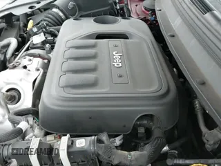 ✅ 2019 Jeep Cherokee Overland • VIN: 1C4PJMJN5KD284301 • Лот: 41724604. Опубликован ранее на IAAI с пробегом 43 892 миль. Бесплатный доступ к архиву аукционных продаж из США и подробный отчёт об истории автомобиля на DreamBid. Изображение 20.