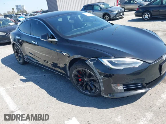 ✅ 2017 Tesla Model S 100D • VIN: 5YJSA1E21HF202591 • Lot: 41983073. Listed on IAAI with 140,282 mi. Free auction sales archive from the USA and detailed vehicle history report at DreamBid. Image 1.