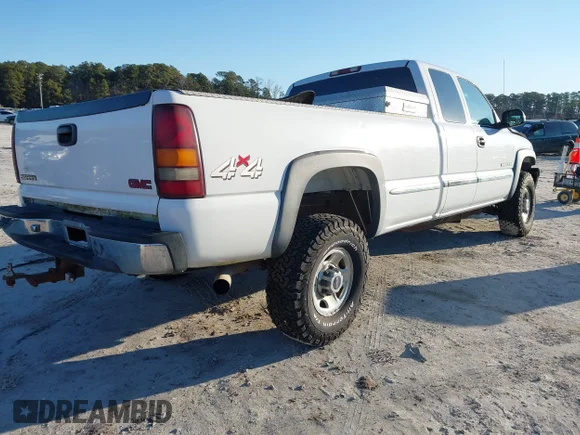 ✅ 2001 GMC Sierra 2500HD SL • VIN: 1GTHK29U01E222511 • Lot: 44292607. Wystawiony na IAAI z przebiegiem 137 389 mil. Bezpłatny archiwum sprzedaży aukcyjnych z USA i szczegółowy raport historii pojazdu na DreamBid. Zdjęcie 4.