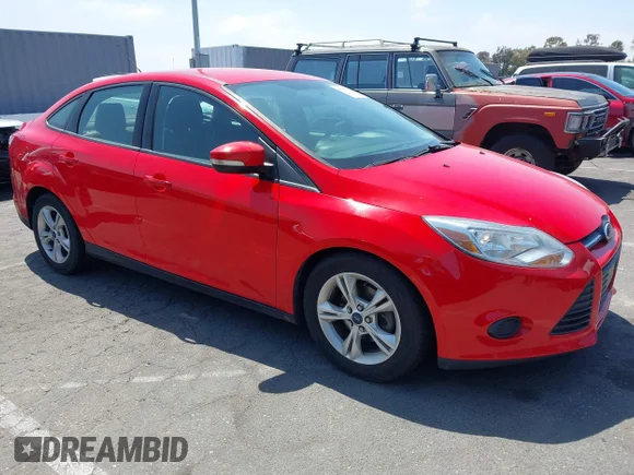 ✅ 2014 Ford Focus SE • VIN: 1FADP3F21EL334718 • Лот: 45605528. Опубликован ранее на IAAI с пробегом 128 859 миль. Бесплатный доступ к архиву аукционных продаж из США и подробный отчёт об истории автомобиля на DreamBid. Изображение 1.