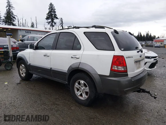✅ 2006 Kia Sorento LX • VIN: KNDJC733265582902 • Lot: 44750846. Wystawiony na IAAI z przebiegiem 174 083 mil. Bezpłatny archiwum sprzedaży aukcyjnych z USA i szczegółowy raport historii pojazdu na DreamBid. Zdjęcie 3.