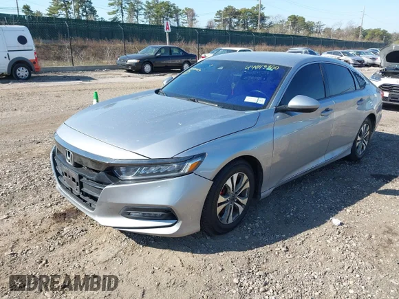 ✅ 2020 Honda Accord Sport • VIN: 1HGCV1F35LA068896 • Lot: 44843360. Wystawiony na IAAI z przebiegiem 70 820 mil. Bezpłatny archiwum sprzedaży aukcyjnych z USA i szczegółowy raport historii pojazdu na DreamBid. Zdjęcie 2.