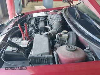 ✅ 1999 Mercury Mystique GS • VIN: 1MEFM6536XK637928 • Lot: 41850298. Wystawiony na IAAI z przebiegiem 219 329 mil. Bezpłatny archiwum sprzedaży aukcyjnych z USA i szczegółowy raport historii pojazdu na DreamBid. Zdjęcie 13.