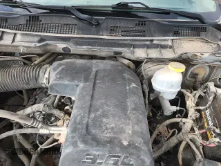 ✅ 2022 Ram 1500 Tradesman • VIN: 3C6RR6KG9NG388284 • Lot: 87246735. Wystawiony na Copart z przebiegiem 28 026 mil. Bezpłatny archiwum sprzedaży aukcyjnych z USA i szczegółowy raport historii pojazdu na DreamBid. Zdjęcie 13.