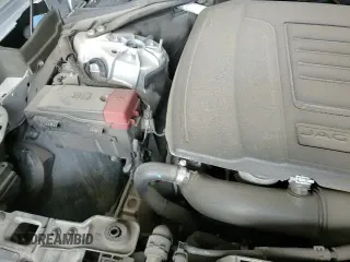 ✅ 2019 Jaguar F-Pace 25t • VIN: SADCS2FX2KA391600 • Lot: 50800915. Wystawiony na Copart z przebiegiem 110 065 mil. Bezpłatny archiwum sprzedaży aukcyjnych z USA i szczegółowy raport historii pojazdu na DreamBid. Zdjęcie 14.