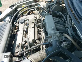 ✅ 2000 Mazda Protege DX • VIN: JM1BJ2228Y0222829 • Лот: 42849407. Опубликован ранее на IAAI с пробегом 228 000 миль. Бесплатный доступ к архиву аукционных продаж из США и подробный отчёт об истории автомобиля на DreamBid. Изображение 12.