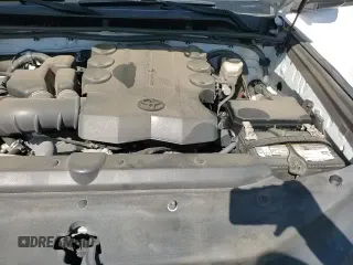 ✅ 2017 Toyota 4Runner SR5 • VIN: JTEZU5JRXH5164274 • Lot: 85895785. Wystawiony na Copart z przebiegiem 83 006 mil. Bezpłatny archiwum sprzedaży aukcyjnych z USA i szczegółowy raport historii pojazdu na DreamBid. Zdjęcie 16.