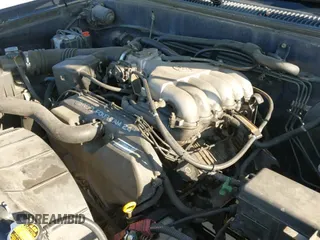 ✅ 2003 Toyota Tundra SR5 • VIN: 5TBRN34123S347000 • Lot: 42337244. Wystawiony na IAAI z przebiegiem 276 984 mil. Bezpłatny archiwum sprzedaży aukcyjnych z USA i szczegółowy raport historii pojazdu na DreamBid. Zdjęcie 12.