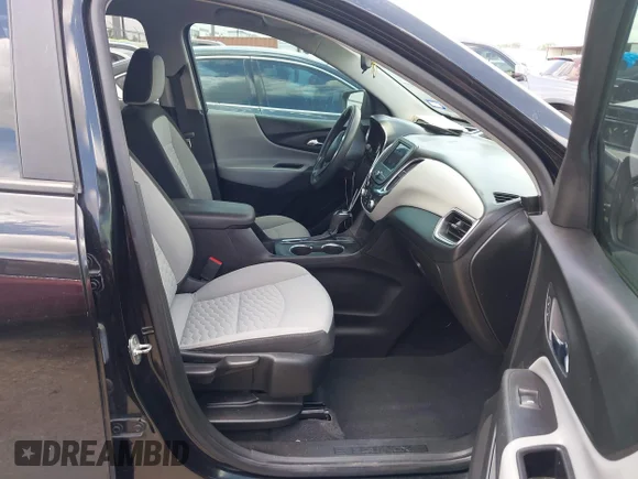 ✅ 2020 Chevrolet Equinox LS • VIN: 2GNAXHEV4L6121684 • Lot: 45228464. Listed on IAAI with 207,808 mi. Free auction sales archive from the USA and detailed vehicle history report at DreamBid. Image 5.