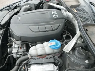 ✅ 2017 Audi allroad A4 Premium Plus • VIN: WA18NAF42HA061967 • Лот: 41937356. Опубликован ранее на IAAI с пробегом 80 231 миль. Бесплатный доступ к архиву аукционных продаж из США и подробный отчёт об истории автомобиля на DreamBid. Изображение 19.