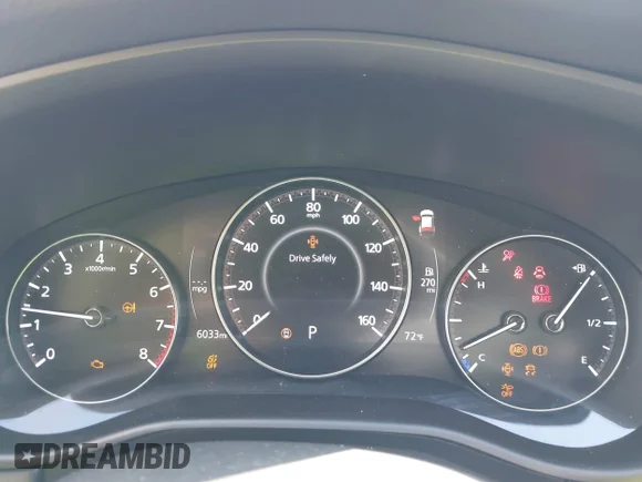 ✅ 2025 Mazda CX-50 S Premium • VIN: 7MMVABDM0SN325815 • Лот: 43194684. Опубліковано раніше на IAAI з пробігом 6 033 миль. Безкоштовний доступ до архіву аукціонних продажів зі США та докладний звіт про історію автомобіля на DreamBid. Зображення 7.