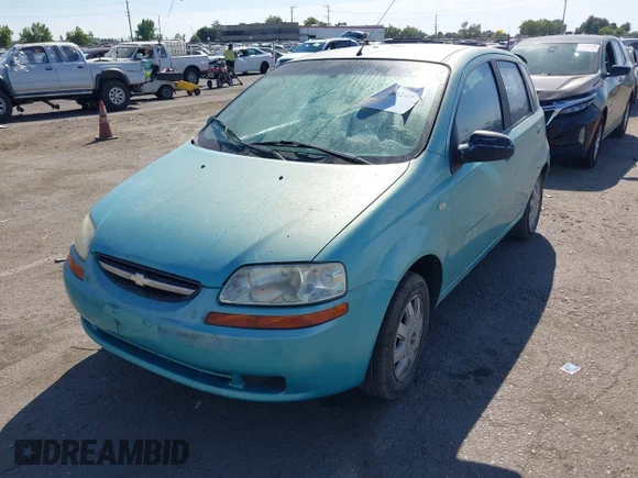 ✅ 2005 Chevrolet Aveo LS • VIN: KL1TD62615B304589 • Lot: 43160240. Wystawiony na IAAI z przebiegiem 174 858 mil. Bezpłatny archiwum sprzedaży aukcyjnych z USA i szczegółowy raport historii pojazdu na DreamBid. Zdjęcie 2.