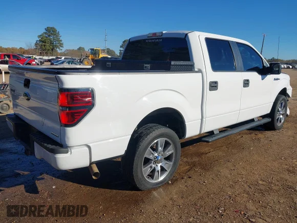 ✅ 2014 Ford F-150 XLT • VIN: 1FTFW1EF1EKE96577 • Лот: 43924920. Опубликован ранее на IAAI с пробегом 149 095 миль. Бесплатный доступ к архиву аукционных продаж из США и подробный отчёт об истории автомобиля на DreamBid. Изображение 4.
