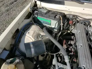 ✅ 1985 Mercedes-Benz 280 • VIN: WDB1230931F038443 • Лот: 84468974. Опубликован ранее на Copart с пробегом 194 783 миль. Бесплатный доступ к архиву аукционных продаж из США и подробный отчёт об истории автомобиля на DreamBid. Изображение 13.