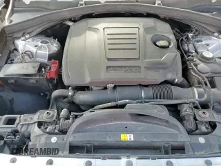 ✅ 2019 Jaguar F-Pace 25t • VIN: SADCS2FX6KA391678 • Lot: 68933475. Wystawiony na Copart z przebiegiem 98 996 mil. Bezpłatny archiwum sprzedaży aukcyjnych z USA i szczegółowy raport historii pojazdu na DreamBid. Zdjęcie 14.