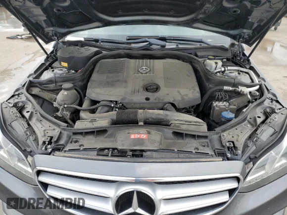 ✅ 2016 Mercedes-Benz E 250 Luxury • VIN: WDDHF0EB7GB190394 • Lot: 48035924. Wystawiony na Copart z przebiegiem 99 807 mil. Bezpłatny archiwum sprzedaży aukcyjnych z USA i szczegółowy raport historii pojazdu na DreamBid. Zdjęcie 11.