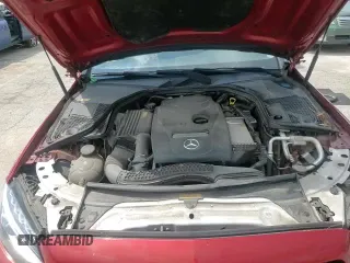 ✅ 2017 Mercedes-Benz C 300 • VIN: WDDWJ4KB2HF335725 • Lot: 65202545. Wystawiony na Copart z przebiegiem 97 434 mil. Bezpłatny archiwum sprzedaży aukcyjnych z USA i szczegółowy raport historii pojazdu na DreamBid. Zdjęcie 13.