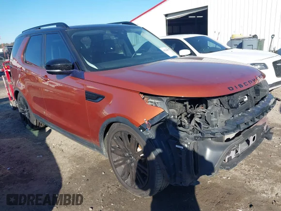 ✅ 2017 Land Rover Discovery First Edition • VIN: SALRTBBV3HA015352 • Lot: 41364693. Wystawiony na IAAI z przebiegiem 123 273 mil. Bezpłatny archiwum sprzedaży aukcyjnych z USA i szczegółowy raport historii pojazdu na DreamBid. Zdjęcie 1.