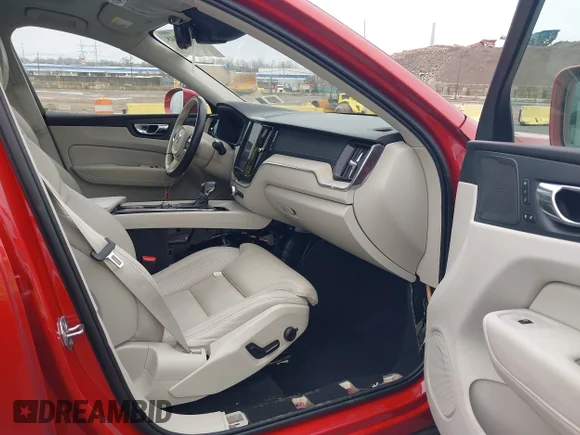 ✅ 2020 Volvo XC60 Inscription • VIN: YV4102RL5L1521126 • Лот: 43783348. Опубліковано раніше на IAAI з пробігом 23 349 миль. Безкоштовний доступ до архіву аукціонних продажів зі США та докладний звіт про історію автомобіля на DreamBid. Зображення 5.