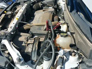 ✅ 2018 GMC Terrain SLE • VIN: 3GKALMEV2JL137005 • Lot: 43577894. Wystawiony na IAAI z przebiegiem 50 518 mil. Bezpłatny archiwum sprzedaży aukcyjnych z USA i szczegółowy raport historii pojazdu na DreamBid. Zdjęcie 19.