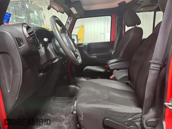 ✅ 2013 Jeep Wrangler Unlimited Sport • VIN: 1C4BJWDG6DL678465 • Lot: 75491665. Wystawiony na Copart z przebiegiem 194 031 mil. Bezpłatny archiwum sprzedaży aukcyjnych z USA i szczegółowy raport historii pojazdu na DreamBid. Zdjęcie 7.
